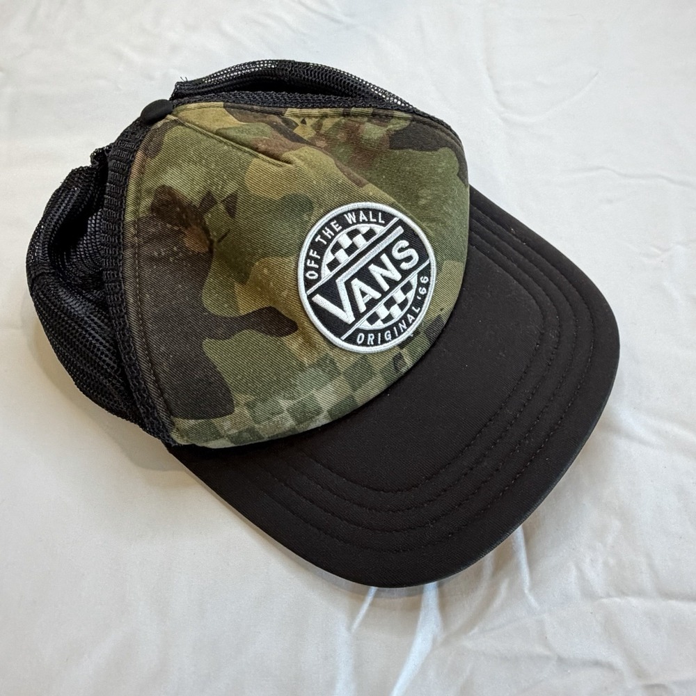 VANS Off The‎ Wall Trucker Hat Camo Green Black Mesh Back Adjustable One Size